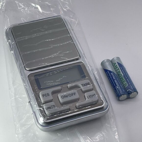 NIB Portable Digital Pocket Scale w/ batteries included - Picture 4 of 4